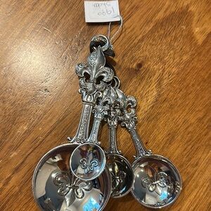 Silver, measuring, spoons